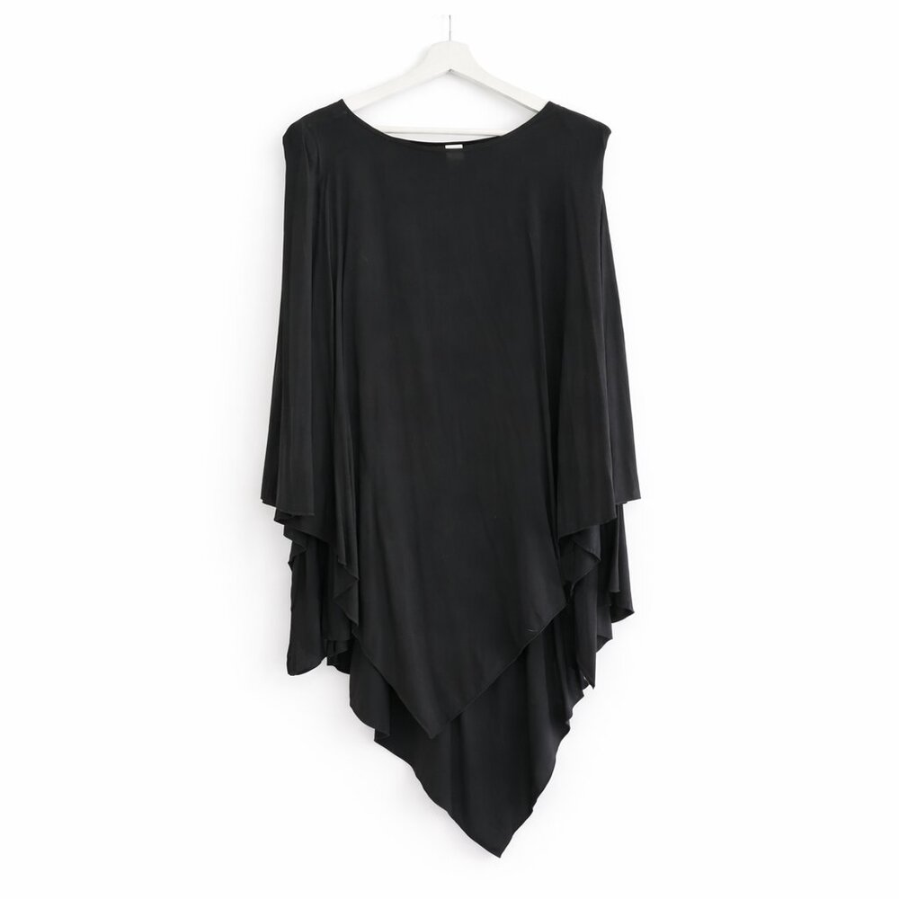 Vila Oversized Irregular Hem Top – Size S – Black Asymmetrical Tunic with Should